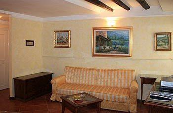 Heritage Valdibora Hotel 4*
